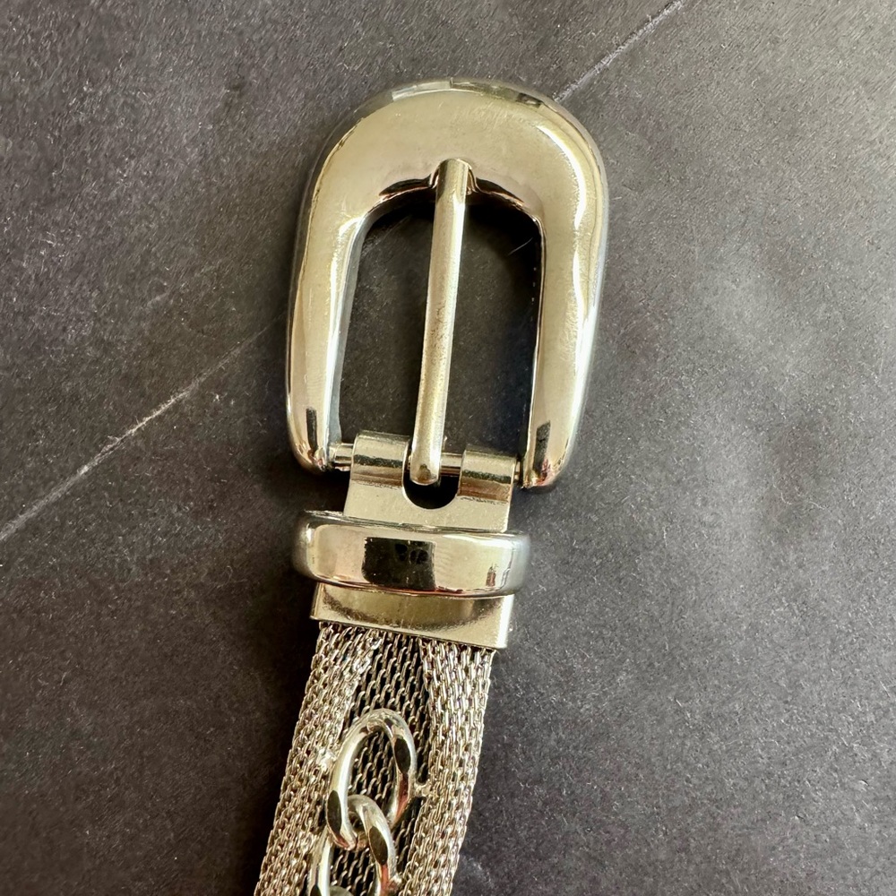 Vintage Heavy silver chain and mesh belt.Marked.Size XL 42” end to end. - Picture 11 of 12
